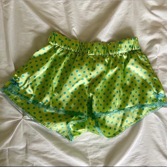 Flowy Satin Sleep Shorts - Picture 2 of 3